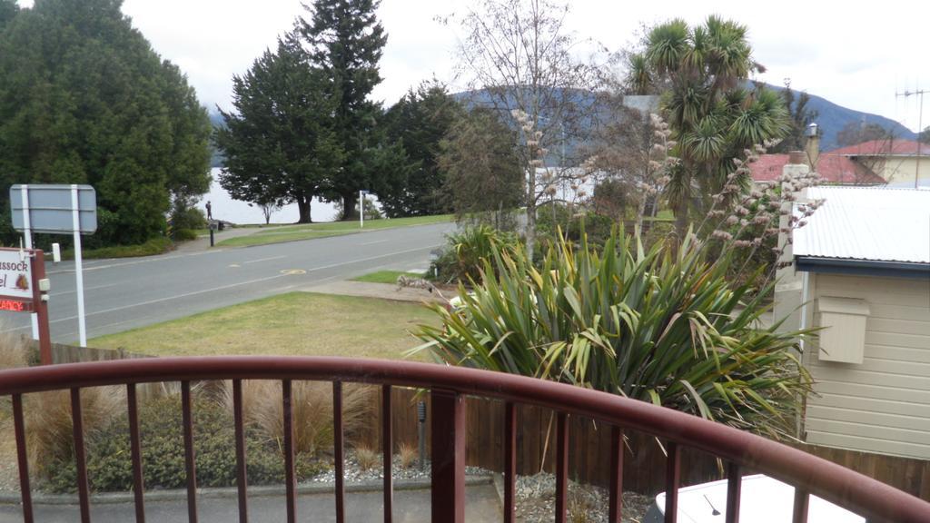 Red Tussock Motel Te Anau Exterior foto